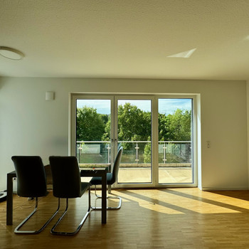 Moderne 2-Zimmer Wohnung in Bonn, 3. OG , freie Aussichten