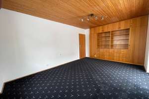 Geräumiges Wohnhaus mit großem Garten und Balkon in Ergolding – Die vollständige Adresse der Immobilie erhältst du vom Anbieter., 84030 Ergolding – Vorschaubild 9