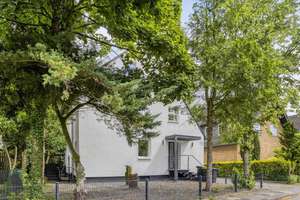Freistehendes Familiendomizil mit Stil in Düsseldorf-Angermund – Die vollständige Adresse der Immobilie erhältst du vom Anbieter., 40489 Angermund, Düsseldorf – Vorschaubild 14