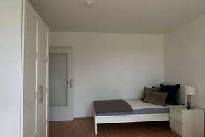 Gemütliches Gartengeschoss-Apartment in begehrter Lage von Düsseldorf-Pempelfort für 1150 Euro warm – 40477 Pempelfort, Düsseldorf – Vorschaubild 3
