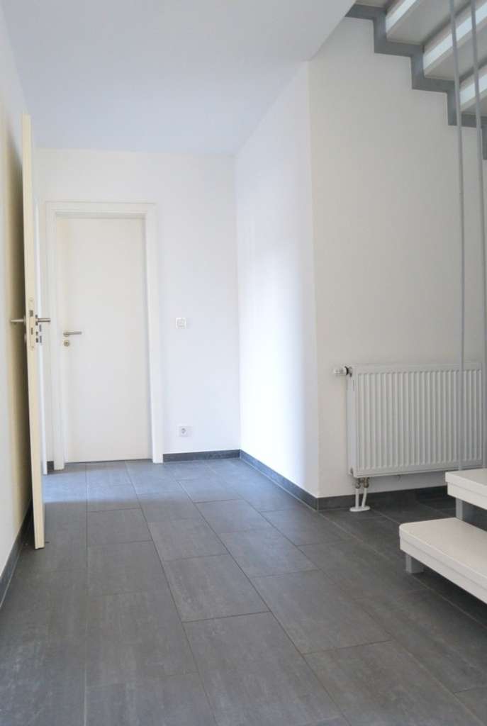 Immobilie in Baiersdorf - Haus im Haus...
Moderne Maisonette- Wohnung mit Terrasse und Balkon - Bild 4