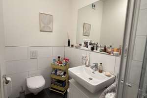 Wohnen mit Charakter: Zweizimmerwohnung in Düsseldorf-Rath – Die vollständige Adresse der Immobilie erhältst du vom Anbieter., 40472 Rath, Düsseldorf – Vorschaubild 12
