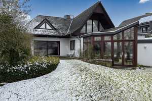 Einfamilienhaus mit Wintergarten, Bachlauf und ausgebautem Dachgeschoss – Hameln-Pyrmont (Kreis) – Vorschaubild 3