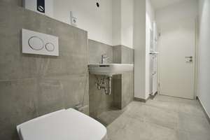 Moderne Ausstattung! Zentrale 2-Zimmer-Whg mit Balkon   – Bismarckstraße 86, 40210 Stadtmitte, Düsseldorf – Vorschaubild 4