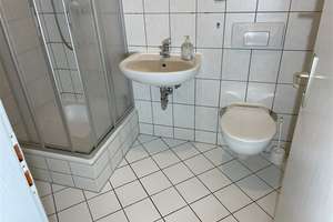 Großzügige 1-Zimmer mit Einbauküche, Dusche und Laminat in zentraler Lage! – Philippstraße 23, 9130 Sonnenberg, Chemnitz – Vorschaubild 11