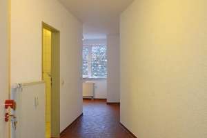 2 ZKBB* KFZ-Stell* max. 1 Pers* kl. EBK* Wannenbad* Parketboden* S-W Balkon/Loggia* DA-Bessungerstr. – Die vollständige Adresse der Immobilie erhältst du vom Anbieter., 64285 Bessungen, Darmstadt – Vorschaubild 9