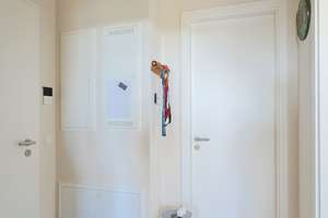 Sonnendurchflutete A+ Balkon-Wohnung, Bj. 2019, Lift, 2-Zimmer, FBH, Parkett, EBK u Luxus-Bad – 13156 Niederschönhausen, Berlin – Vorschaubild 10