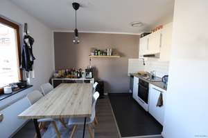 Voll Möbliert ! Moderne Etagenwohnung mit separatem Küchenbereich, Duschbad und kleinem Balkon – Die vollständige Adresse der Immobilie erhältst du vom Anbieter., 64283 Mitte, Darmstadt – Vorschaubild 4
