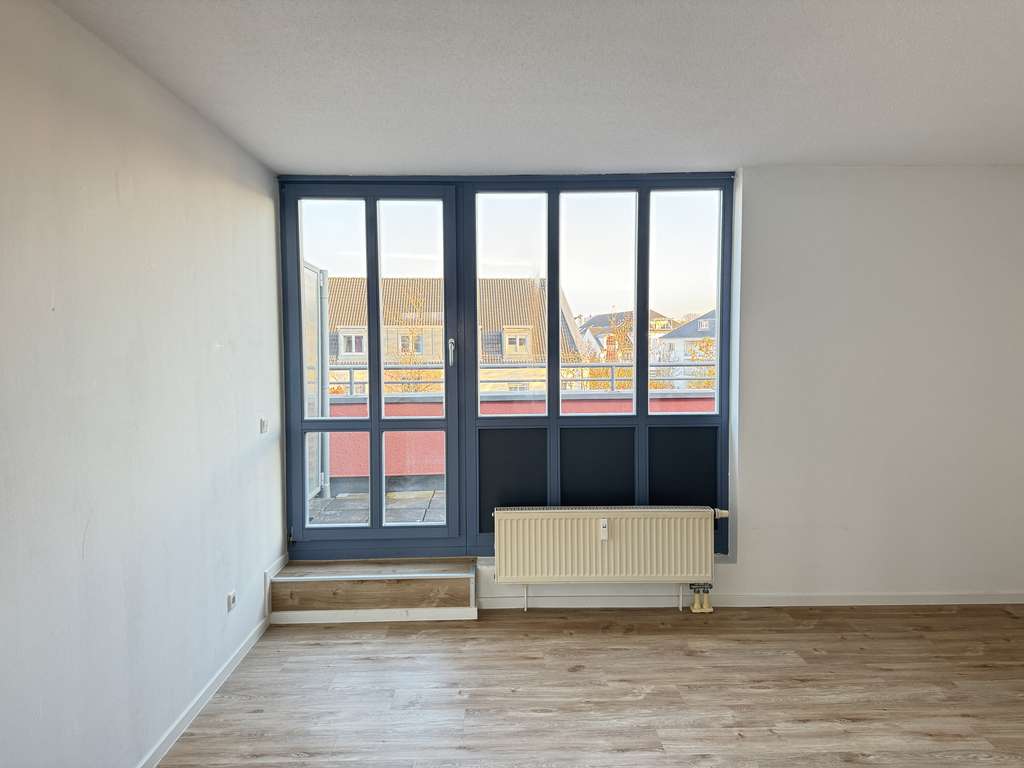 Immobilie in Nuthetal - Großzügiges 1-Zimmer  Dachappartement mit Terrasse in Zentraler Lage! - Bild 3