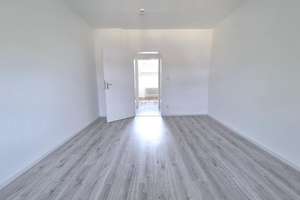 Neues Zuhause. Neue Geschichten. / New home. New stories. – Steigerstraße 18, 47166 Alt-Hamborn, Duisburg – Vorschaubild 15