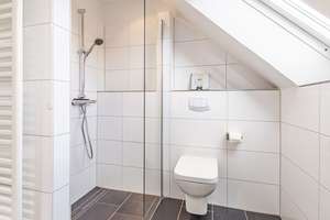 Genehmigte Ferienwohnung in direkter Wasserlage – Die vollständige Adresse der Immobilie erhältst du vom Anbieter., 26736 Krummhörn – Vorschaubild 9