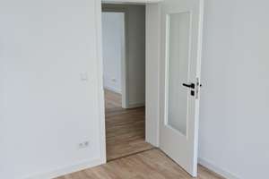 2-Raum-Wohnung, Stellplatz, Einbauküche, Balkon, frisch und modern renoviert – Kochstr. 5, 9112 Altendorf, Chemnitz – Vorschaubild 9