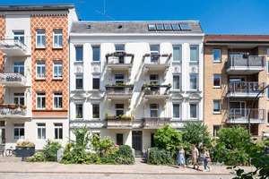 Erstbezug nach Sanierung: 2-Zimmer-Altbauwohnung in  Eimsbüttel zu erwerben! – Die vollständige Adresse der Immobilie erhältst du vom Anbieter., 20253 Hoheluft-West, Hamburg – Vorschaubild 1