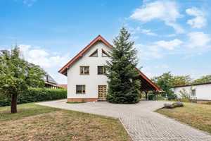 Exklusives Einfamilienhaus mit großem Grundstück in Ludwigsfelde bei Berlin – Teltow-Fläming (Kreis) – Vorschaubild 3