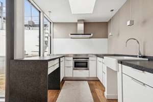 Property thumbnail 8