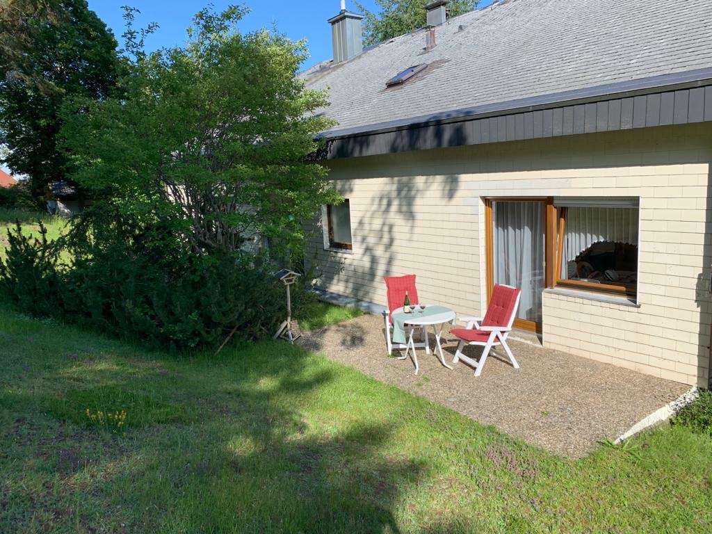 Immobilie in Schönwald im Schwarzwald - Apartment in Top-Lage
1-Zimmer Ferienapartment direkt am Dobel-Skilift - Bild 3