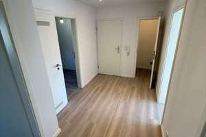 Wohnqualität in bester Lage: Kernsanierte Dreizimmerwohnung nebst Balkon in MG-Hamern – Hamerhütte 74, 41068 Venn, Mönchengladbach – Vorschaubild 4