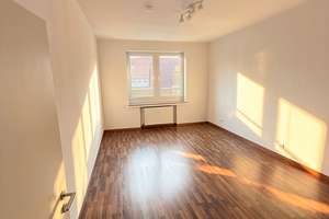 [LIS-10124] Schöne 3-Zimmer Wohnung mit Einbauküche! – Herforder Str. 12, 33602 Mitte, Bielefeld – Vorschaubild 4