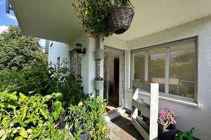 "Harmonische 3-Zimmer-Wohnung mit Balkon, Stellplatz, Gäste-WC und viel Stauraum" – Friedrichsgrüner Straße 11, 8112 Wilkau-Haßlau – Vorschaubild 7