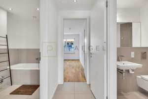 Sonnige 3-Zimmer-Wohnung mit Terrasse und Tiefgarage in zentraler Lage – Die vollständige Adresse der Immobilie erhältst du vom Anbieter., 10179 Mitte (Ortsteil), Berlin – Vorschaubild 28