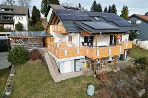 Einfamilienhaus mit Einliegerwohnung in idyllischer Lage von Herrischried – Die vollständige Adresse der Immobilie erhältst du vom Anbieter., 79737 Herrischried – Vorschaubild 1