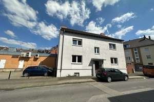 Zentrumnahes Zweifamilienhaus für Kapitalanleger und Selbstnutzer – Die vollständige Adresse der Immobilie erhältst du vom Anbieter., 52428 Jülich – Vorschaubild 1