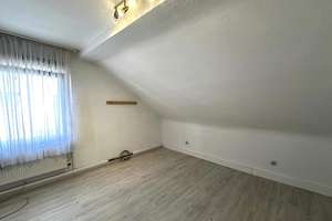 Zwei sanierungsbedürftige Doppelhaushälften mit attraktivem Grundstück! – Die vollständige Adresse der Immobilie erhältst du vom Anbieter., 45329 Altenessen-Süd, Essen – Vorschaubild 10
