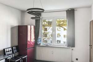Attraktive 2‑Zimmer-Wohnung mit Loggia – ideal für Eigennutzer &amp; Kapitalanleger in Oberhausen – Die vollständige Adresse der Immobilie erhältst du vom Anbieter., 46045 Altstadt-Süd, Oberhausen – Vorschaubild 3