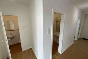 2-Zimmer-Dachgeschosswohnung mit Aufzug in Düsseldorf-Derendorf – Die vollständige Adresse der Immobilie erhältst du vom Anbieter., 40476 Derendorf, Düsseldorf – Vorschaubild 11
