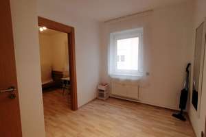 Sanierte 4-Zimmer-Altbauwohnung in zentraler Lage Reutlingens – Tübinger Straße 56, 72762 Reutlingen-Mitte, Reutlingen – Vorschaubild 5