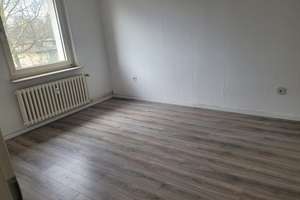 Schöne günstige Wohnung!!! – Die vollständige Adresse der Immobilie erhältst du vom Anbieter., 47137 Untermeiderich, Duisburg – Vorschaubild 2