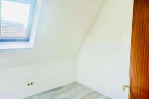 Schöne, ruhige bezugsfreie 2 Zimmer Maisonette-Wohnung im Grünen W – Die vollständige Adresse der Immobilie erhältst du vom Anbieter., 13595 Wilhelmstadt, Berlin – Vorschaubild 11