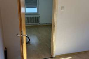 Zuhause mit 3 Zimmern in Stuttgart Zuffenhausen – Cheruskerstraße 15, 70435 Zuffenhausen-Hohenstein, Stuttgart – Vorschaubild 5