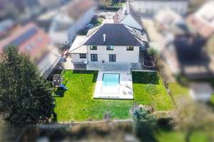 Moderne Stadtvilla mit Pool und großzügigem Garten – luxuriöses Wohnen in ruhiger Lage von Neuried – Die vollständige Adresse der Immobilie erhältst du vom Anbieter., 77743 Neuried – Vorschaubild 70