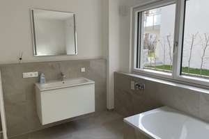 Viel Raum für Ihre Wohnideen - Großzügige 2-Zimmer-Gartenwohnung im Grünen mit EBK – Bertelestr. 75, 81479 Solln, München – Vorschaubild 12