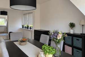 Großzügiges Wohnen mit Stil-4 Zimmer Wohnung mit Balkon, Kamin und Klimaanlage in Buchholz – Die vollständige Adresse der Immobilie erhältst du vom Anbieter., 47249 Buchholz, Duisburg – Vorschaubild 3