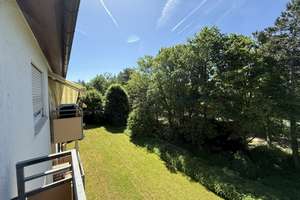 Erstbezug nach Sanierung - 3 Zi. mit Blick ins Grüne – Äxtlestraße 55, 70599 Birkach-Süd, Stuttgart – Vorschaubild 2