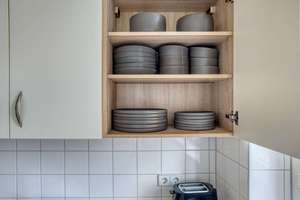 Attraktive 2-Zimmer Wohnung in Charlottenburg - voll möbliert – 14199 Schmargendorf, Berlin – Vorschaubild 11