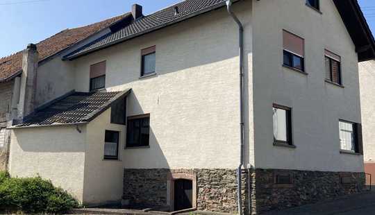 Bild von Top-Gelegenheit! Einfamilienhaus mit Scheune und großem Grundstück in Spall zu verkaufen!