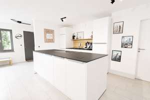 *Ingolstadt Altstadt: 3 Zi., ca. 113 m², Terrasse zum Innenhof & hochwertige Küche* – Die vollständige Adresse der Immobilie erhältst du vom Anbieter., 85049 Mitte, Ingolstadt – Vorschaubild 4