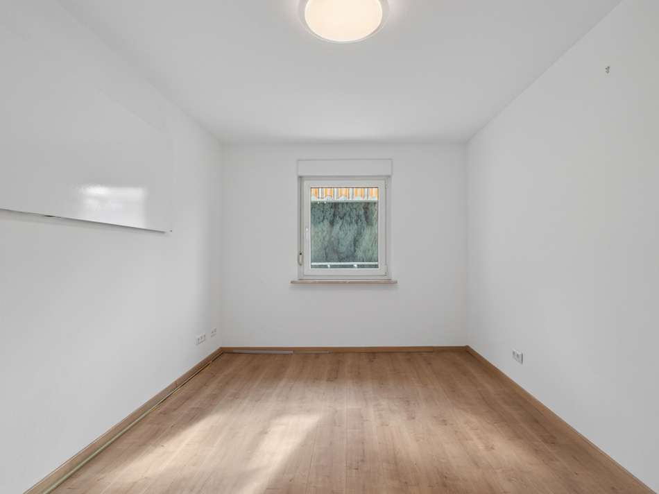 Zimmer 1 OG