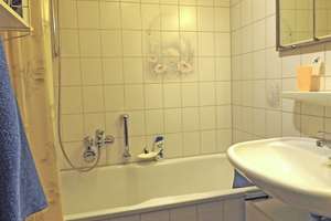 Gepflegte 3-Zimmer-Wohnung in wunderschöner, ruhiger Ortsrandlage und zusätzlichem Zimmer im  DG – Die vollständige Adresse der Immobilie erhältst du vom Anbieter., 70599 Steckfeld, Stuttgart – Vorschaubild 13