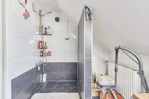 Solide Kapitalanlage mit Charme – modernisiertes Mehrfamilienhaus in ruhiger Lage von Schömberg – Die vollständige Adresse der Immobilie erhältst du vom Anbieter., 75328 Schömberg – Vorschaubild 51