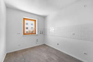 *KÄUFER-PROVISIONSFREI*: Ruhige 2-ZKB-Wohnung mit Balkon und Tiefgarage - Frei zum Selbstbezug – Die vollständige Adresse der Immobilie erhältst du vom Anbieter., 86167 Lechhausen-Ost, Augsburg – Vorschaubild 3