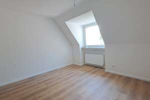 Für Sie saniert! Moderne 2-Zimmerwohnung mit EBK und Gartennutzung! – Die vollständige Adresse der Immobilie erhältst du vom Anbieter., 42657 Burg/Höhscheid, Solingen – Vorschaubild 7