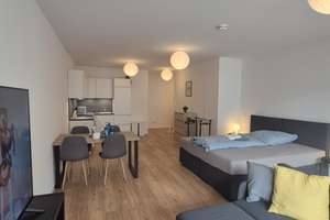 Vollmöbilierte Wohnung mitten in Pempelfort