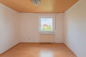 3 Zimmer, ruhige Lage, plus Bonusraum im UG – Mötzingen – Die vollständige Adresse der Immobilie erhältst du vom Anbieter., 71159 Mötzingen – Vorschaubild 7