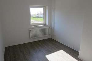 Günstige Wohnung in FH-Nähe komplett saniert! – Tiefe Allee 24, 24149 Neumühlen-Dietrichsdorf, Kiel – Vorschaubild 6