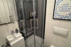 Attraktive 2-Zimmer-Wohnung im Westen Regensburgs – Die vollständige Adresse der Immobilie erhältst du vom Anbieter., 93049 Westenviertel, Regensburg – Vorschaubild 9