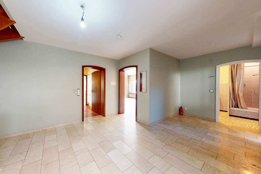 Immobilie in Neckargemünd - Ein Juwel wartet auf sein Comeback: Kernsanierungsbedürftiges Einfamilienhaus in Kleingemünd - Bild 3